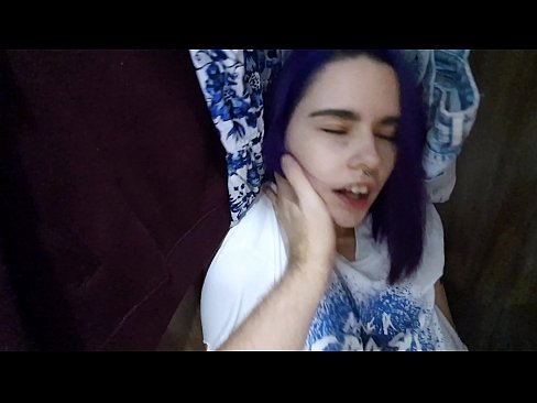 ❤️ Hittade min syster i garderoben och hjälpte henne att komma ❤️❌ Hård porr at us sv.xxxifuck.ru ❤